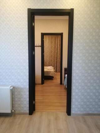 Мини-отель Guest House Kakheti Кварели Четырехместный номер с собственной ванной комнатой-5